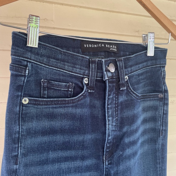 VERONICA BEARD The Carly 11” Kick Flare Jean Raw Hem Women’s Size 24 - Picture 3 of 9